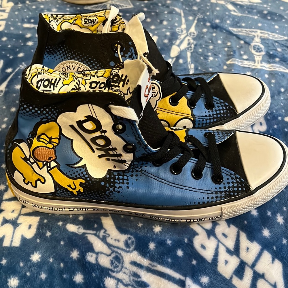 Converse SIMPSONS hi tops Homer DOH size 7 men’s 9 women’s